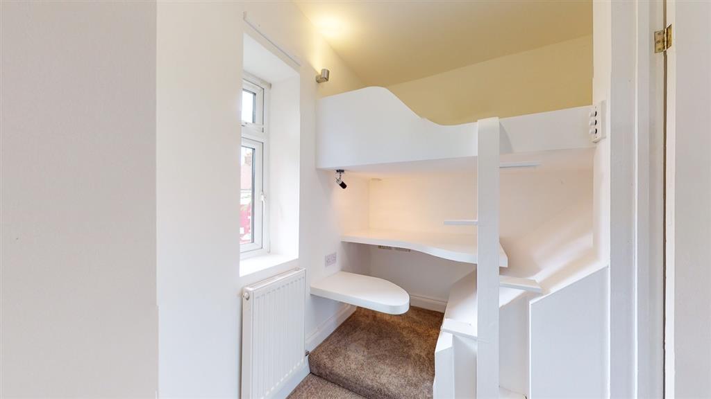 32, 5th Avenue, HULL, East Yorkshire, HU6 8DH