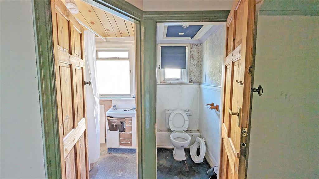 7, Edwin Road, HASTINGS, East Sussex, TN35 5JT