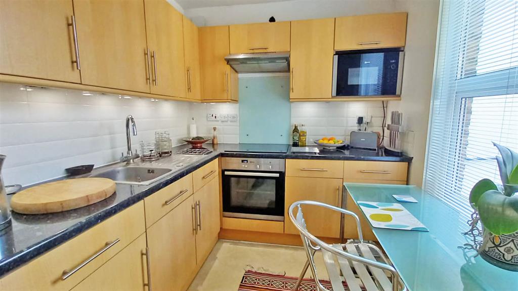 Flat 2, 61, Thurlestone Road, London, SE27 0PE
