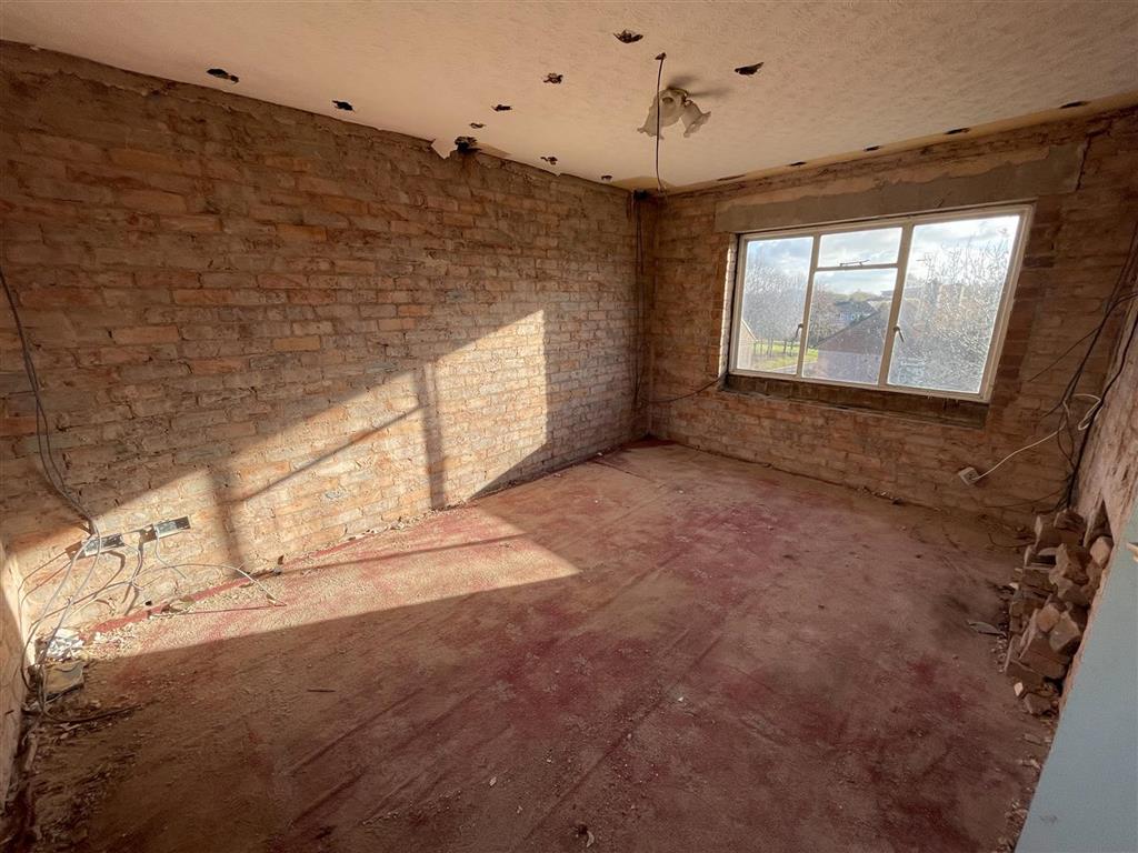48, Sneyd Hall Close, WALSALL, West Midlands, WS3 2NW