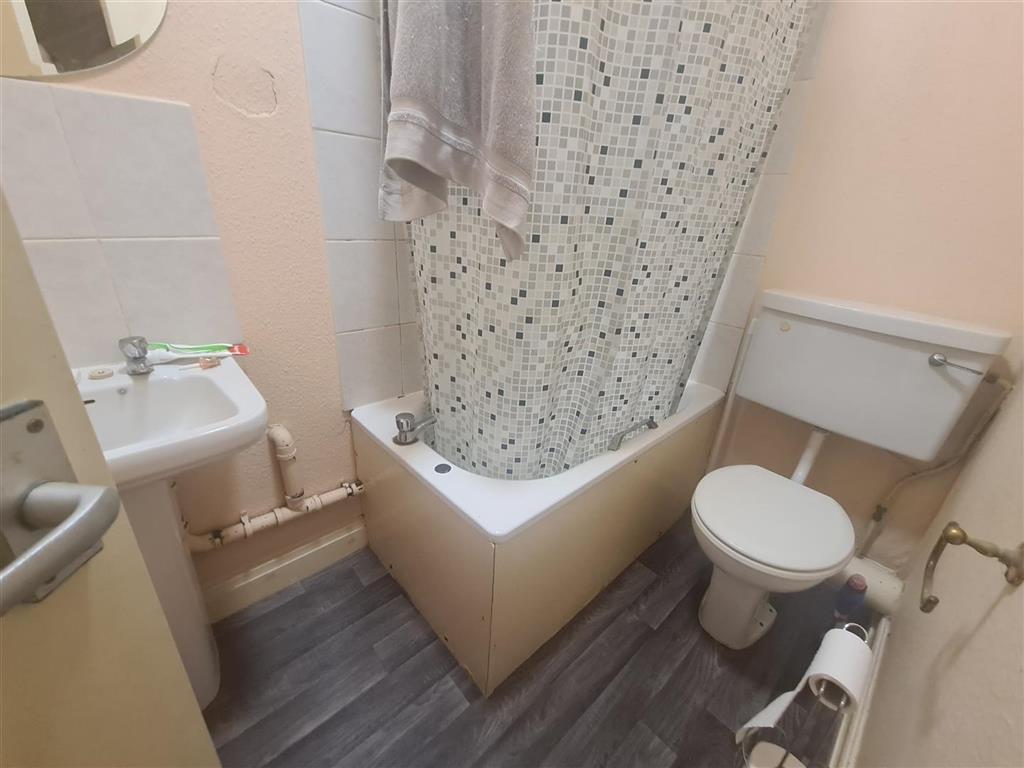 26, Westbourne Grove, SCARBOROUGH, North Yorkshire, YO11 2DL