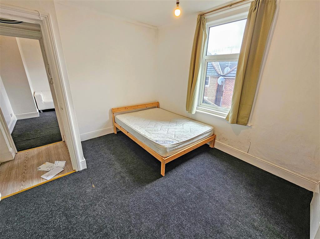 Flat 12, Windsor Mansions, 62, Grove Road South, SOUTHSEA, Hampshire, PO5 3RA