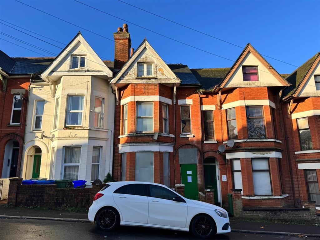 9, The Warren, ALDERSHOT, Hampshire, GU11 3AB