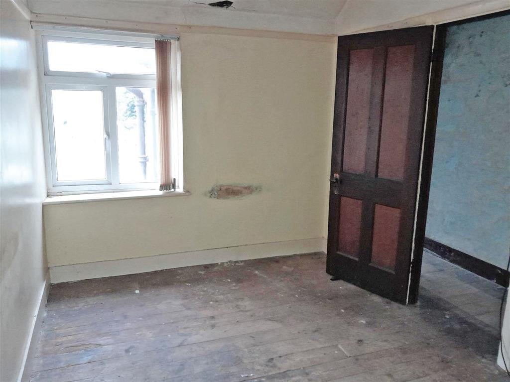 43, Whitley Road, HODDESDON, Hertfordshire, EN11 0PT