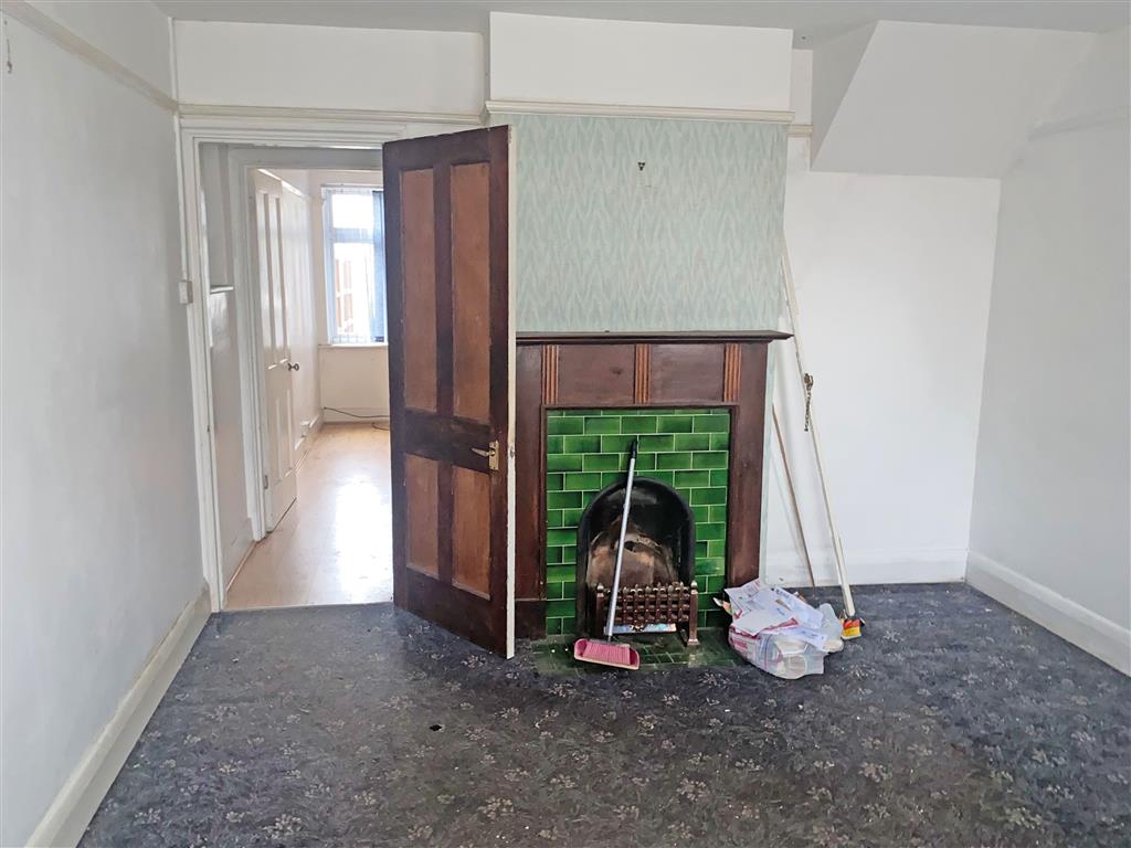 43, Whitley Road, HODDESDON, Hertfordshire, EN11 0PT