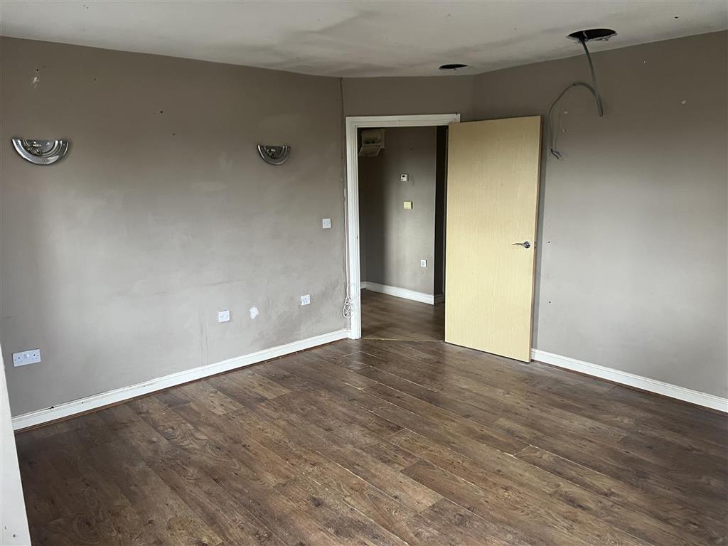 Flat 4, Larkspur Court, 28, Columbine Close, LIVERPOOL, Merseyside, L31 1FD