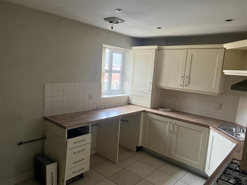 Flat 4, Larkspur Court, 28, Columbine Close, LIVERPOOL, Merseyside, L31 1FD