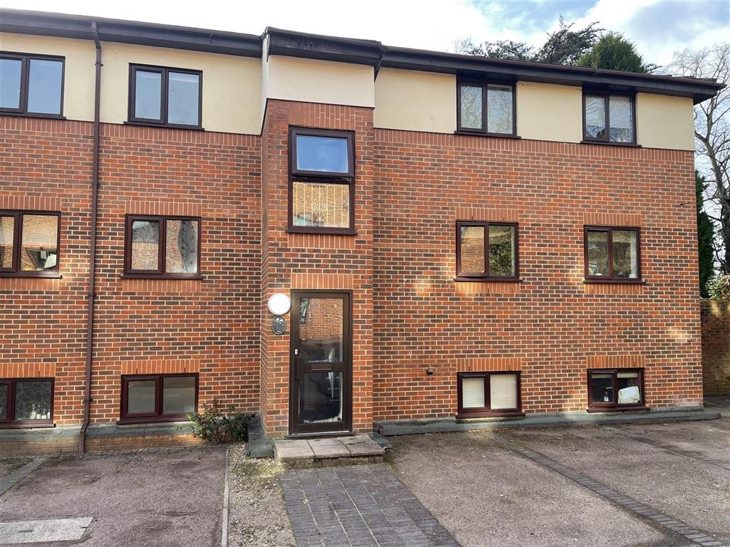 5 Winchester Court, London Road, HIGH WYCOMBE, Buckinghamshire, HP11 1HB