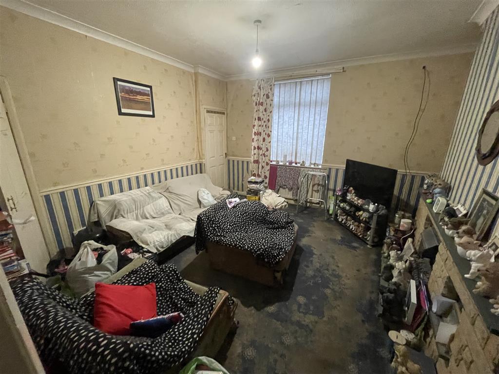 2, Stephenson Street, FERRYHILL, County Durham, DL17 8PG