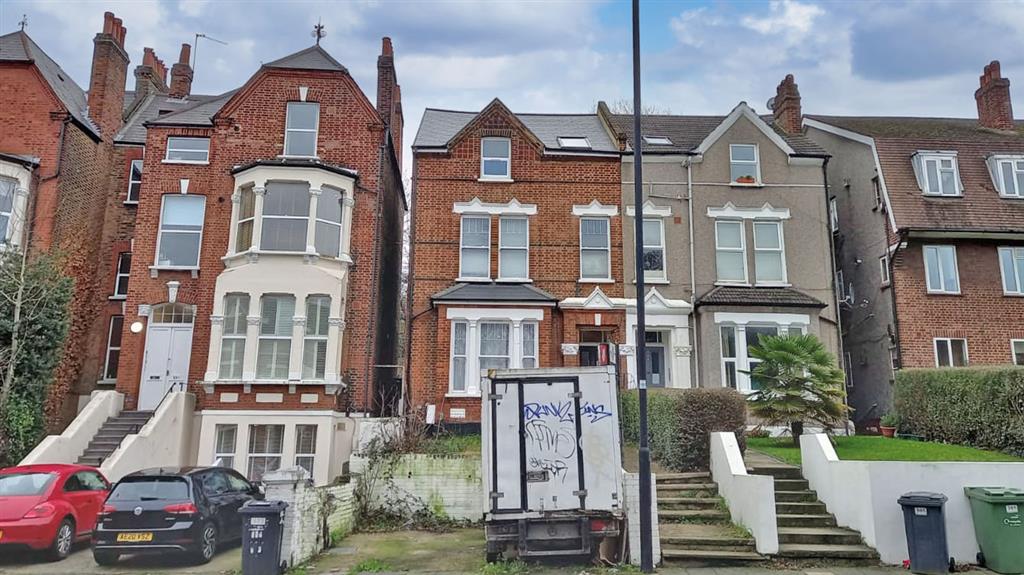 Flat 2, 303, Norwood Road, Herne Hill, London, SE24 9AQ