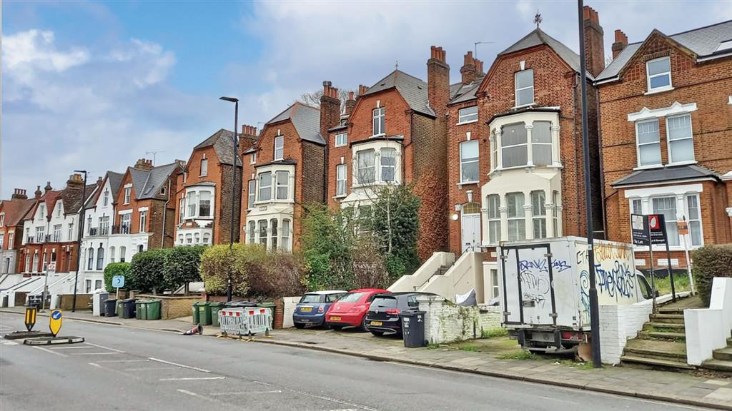 Flat 2, 303, Norwood Road, Herne Hill, London, SE24 9AQ