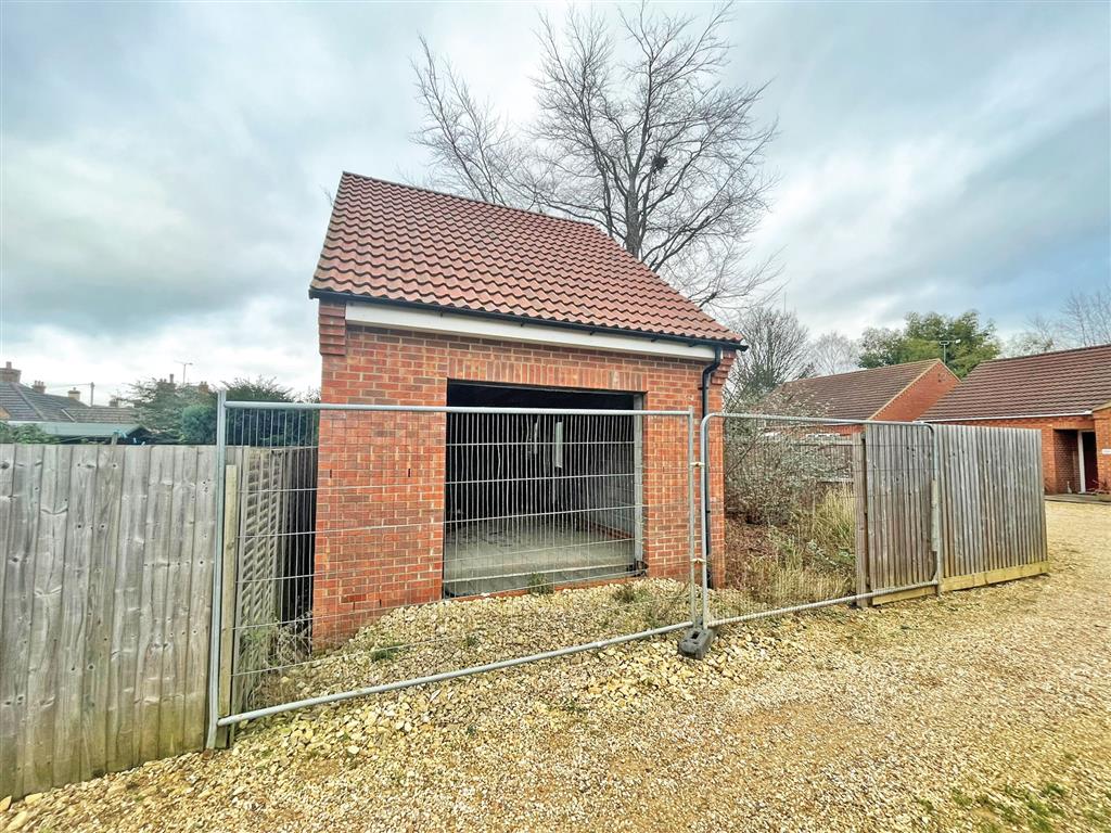 Garage and Land at, Ramnoth Road, WISBECH, Cambridgeshire, PE13 2JB