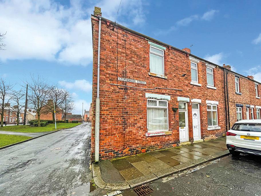 2, Stephenson Street, FERRYHILL, County Durham, DL17 8PG