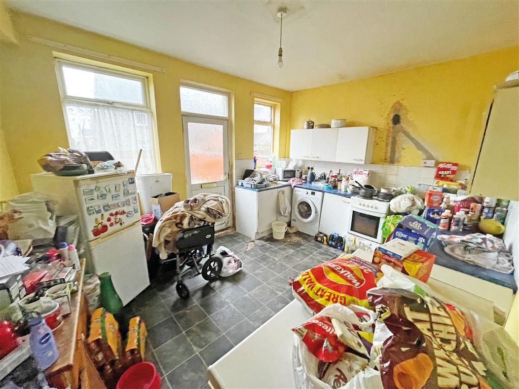 2, Stephenson Street, FERRYHILL, County Durham, DL17 8PG