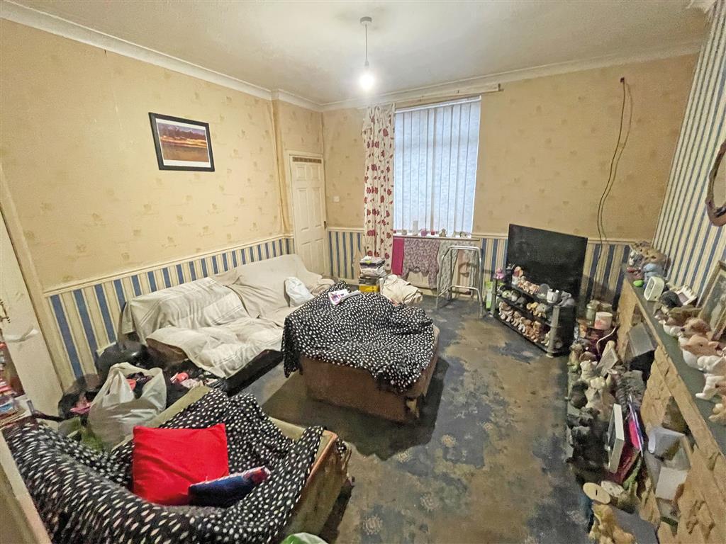 2, Stephenson Street, FERRYHILL, County Durham, DL17 8PG