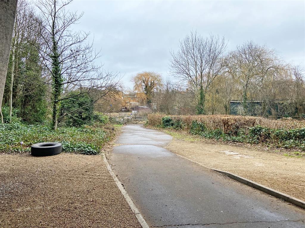 Land on the North West side of, Whittlesey Road, PETERBOROUGH, Cambridgeshire, PE2 8RW