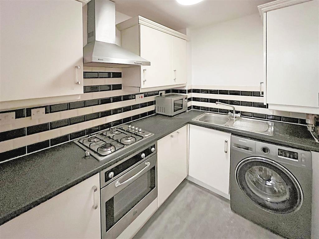 2 Edgar House, Bawtry Road, DONCASTER, South Yorkshire, DN4 7AW