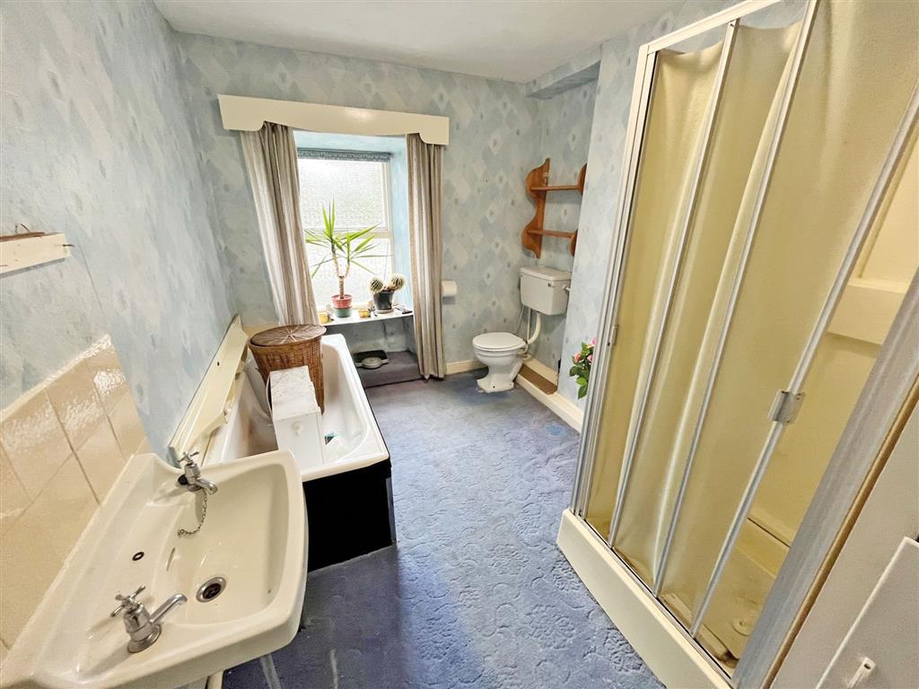 2 Stores Cottages, Brow Edge Road, ULVERSTON, Cumbria, LA12 8PU