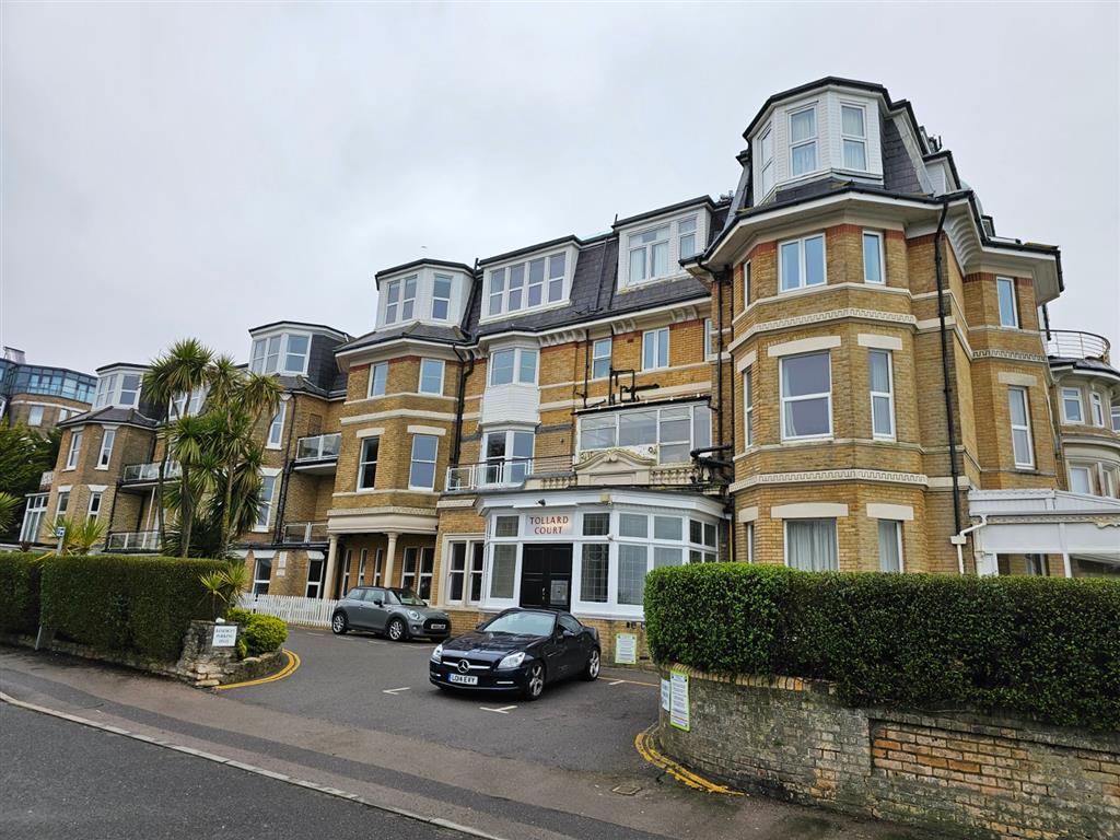 Flat 17, Tollard Court, West Hill Road, BOURNEMOUTH, Dorset, BH2 5EH