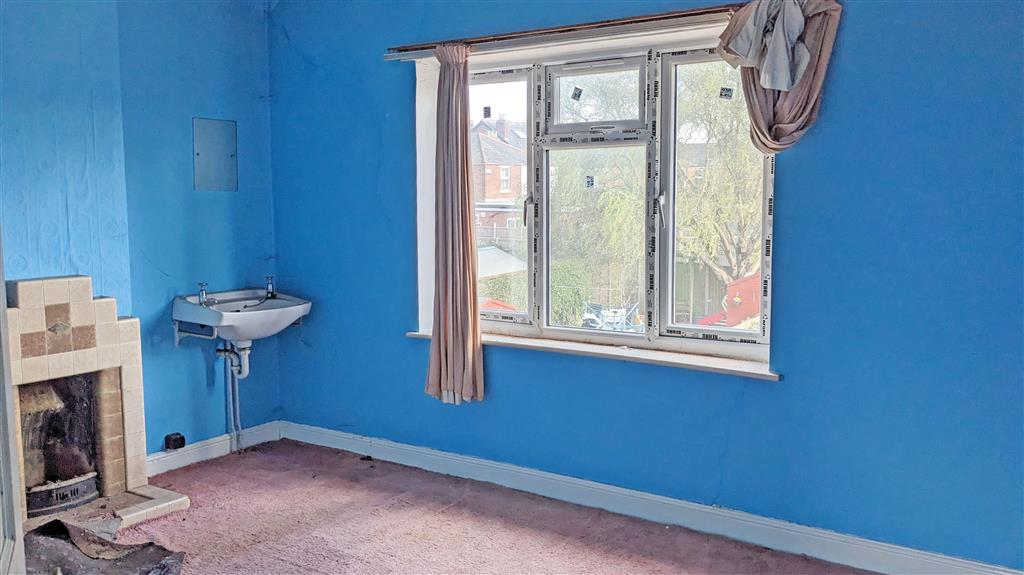 9, Seymour Road, GLOUCESTER, Gloucestershire, GL1 5PN