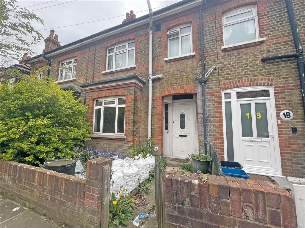 21, Manor Grove, RICHMOND, Surrey, TW9 4QQ