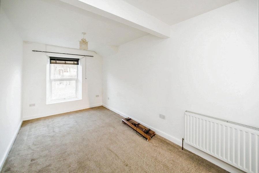 57 & 57A, Tuel Lane, SOWERBY BRIDGE, West Yorkshire, HX6 2EL