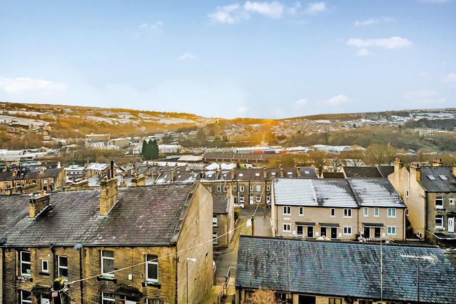 57 & 57A, Tuel Lane, SOWERBY BRIDGE, West Yorkshire, HX6 2EL