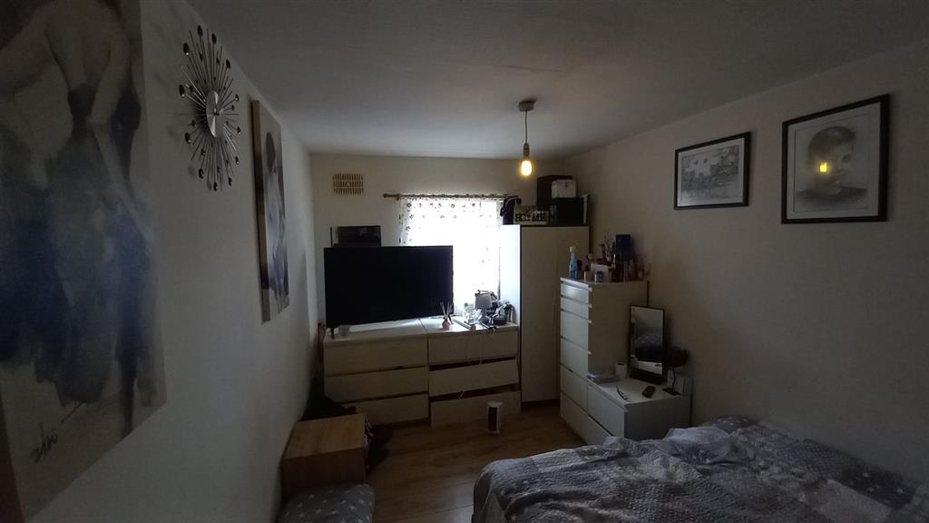 2a, Hencroft Street North, SLOUGH, Berkshire, SL1 1RD