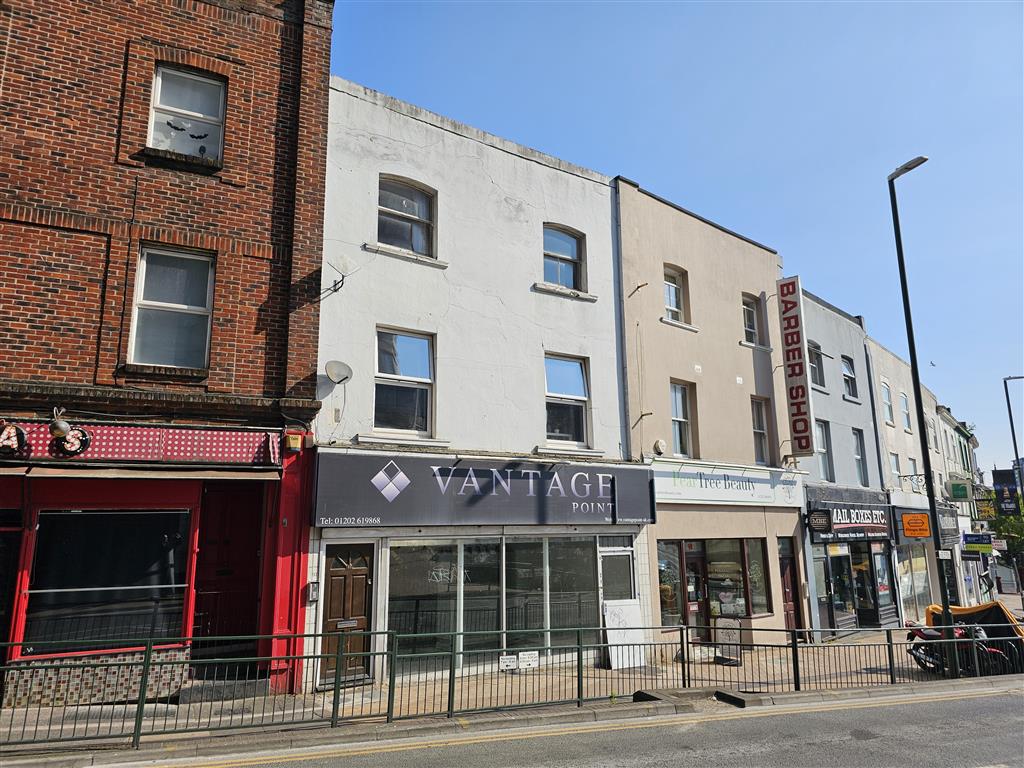 Flat 4, 93, Commercial Road, BOURNEMOUTH, Dorset, BH2 5RT