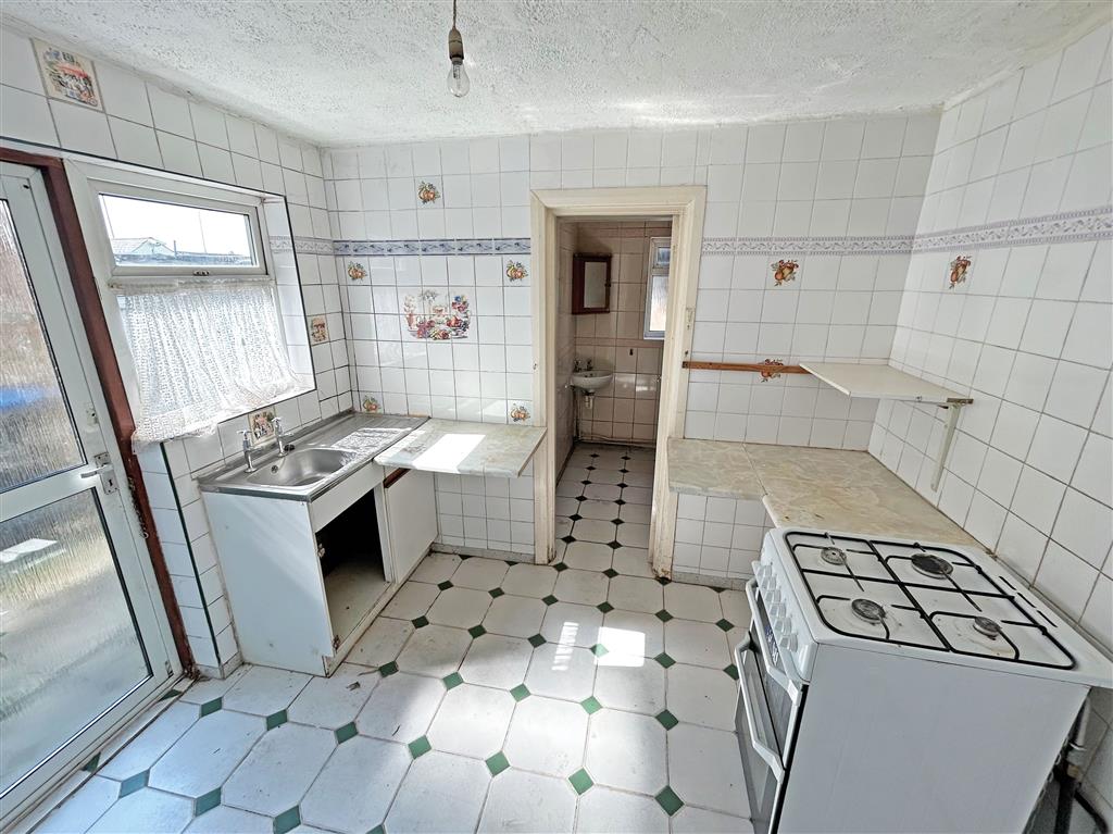 118, Waddon Road, CROYDON, Surrey, CR0 4JJ