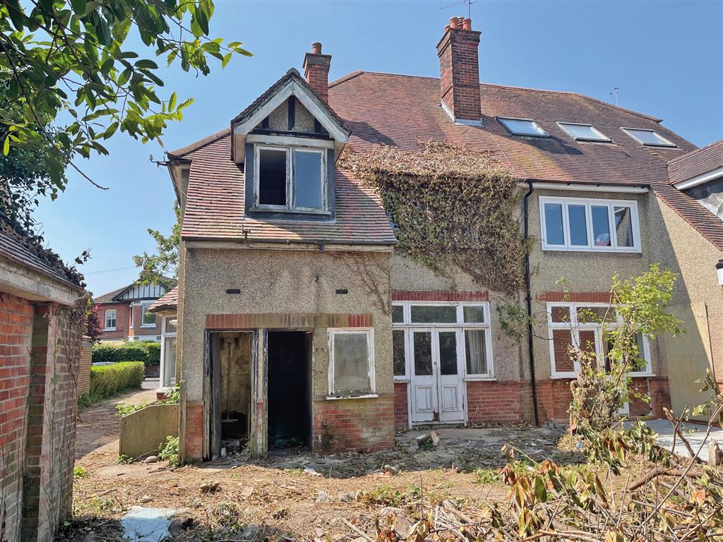 186, Wilton Road, SOUTHAMPTON, Hampshire, SO15 5HZ