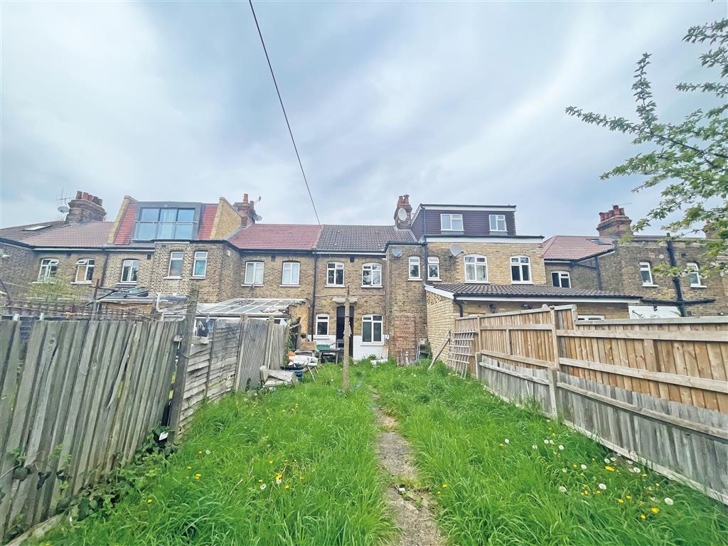 21, Manor Grove, RICHMOND, Surrey, TW9 4QQ