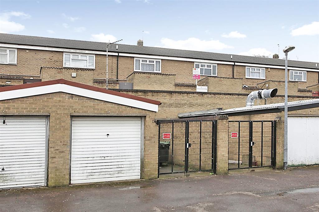 25, Hampton Court, PETERBOROUGH, Cambridgeshire, PE3 7JB