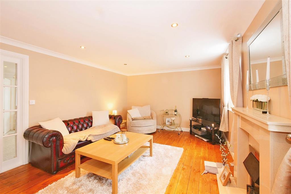 3, Littlefield Road, SHEFFIELD, South Yorkshire, S25 2NE