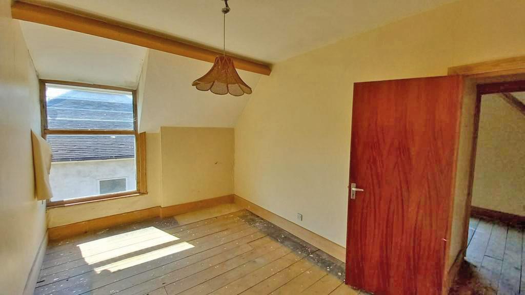 Flat 5, 105, Thornlaw Road, West Norwood, London, SE27 0SQ