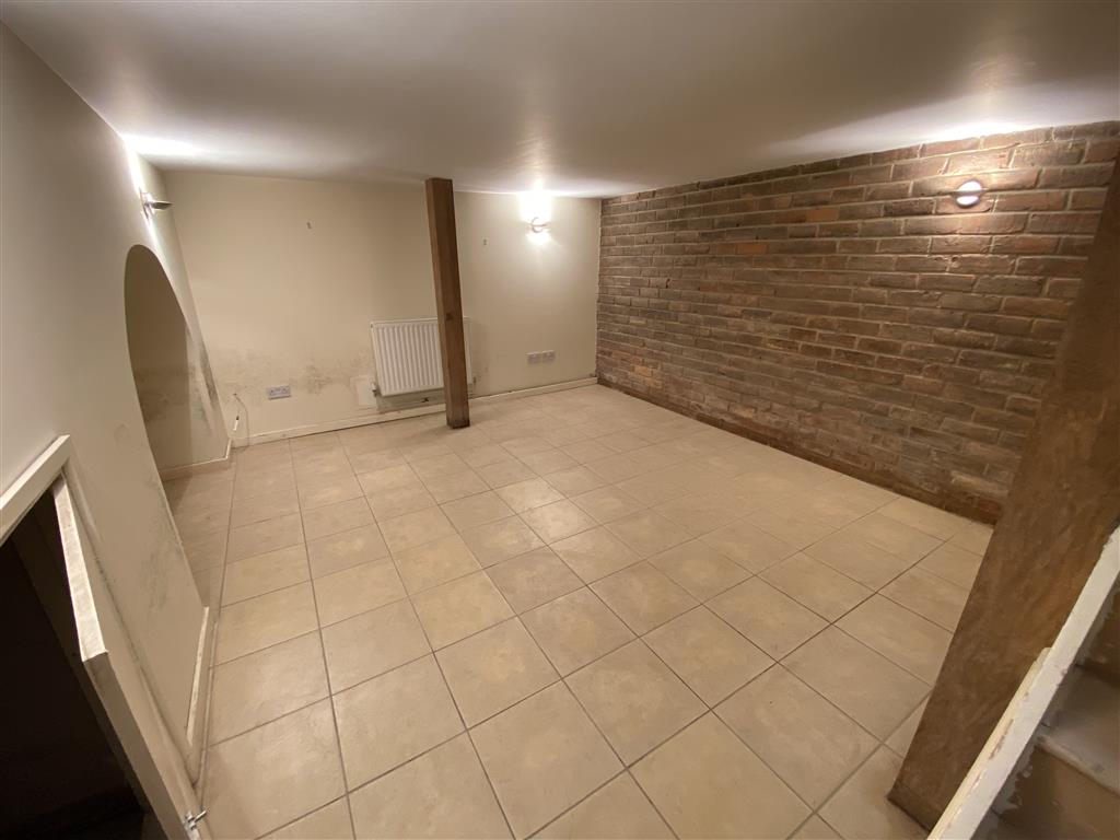 9, Station Road, BRISTOL, Avon, BS11 9TU