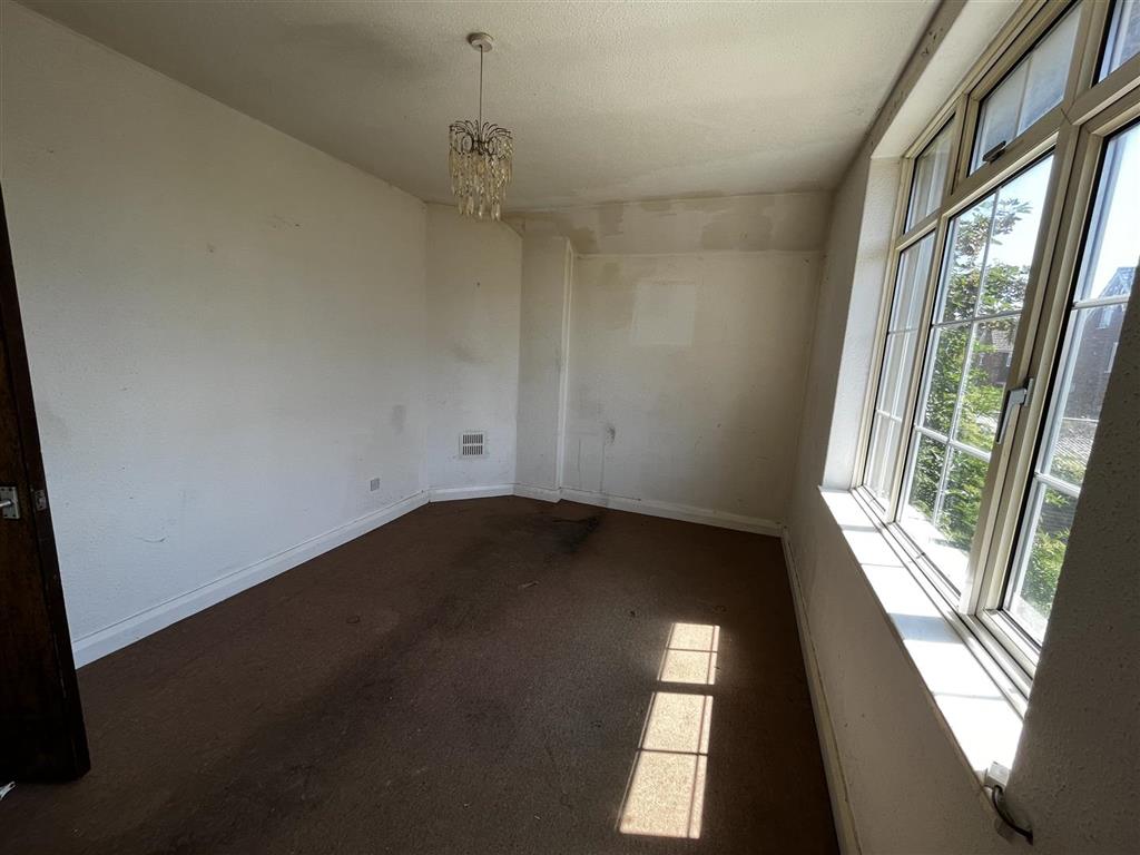 4 The Leys, Preston Road, RAMSGATE, Kent, CT12 5AP