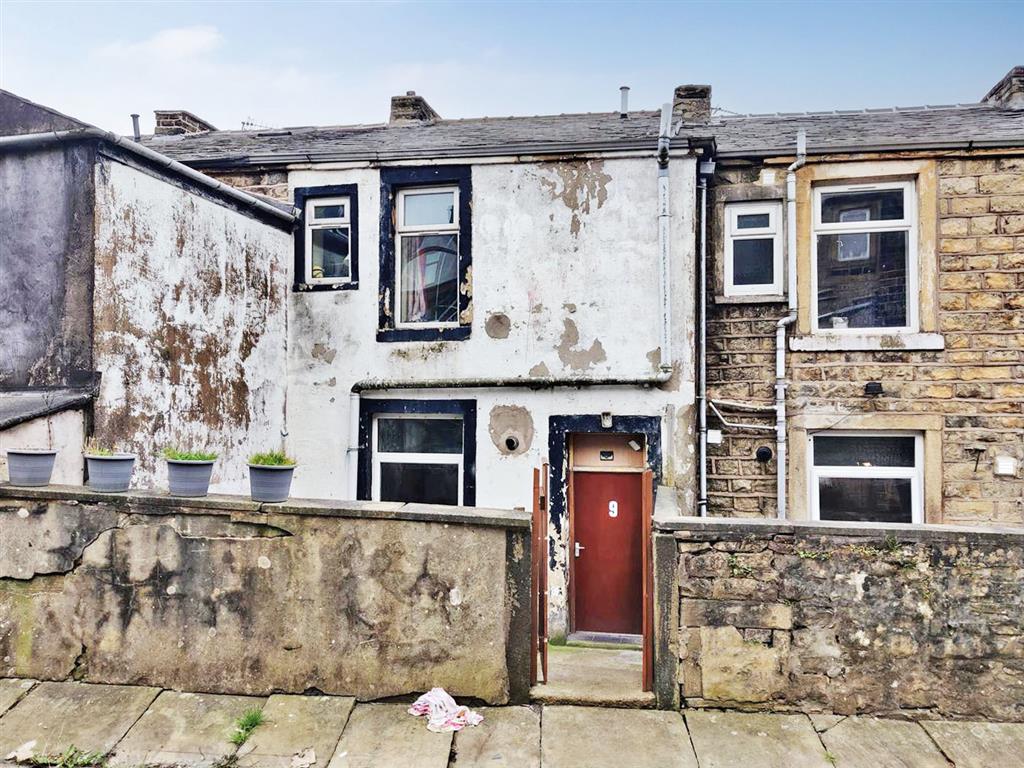 9, Seldon Street, COLNE, Lancashire, BB8 0SL