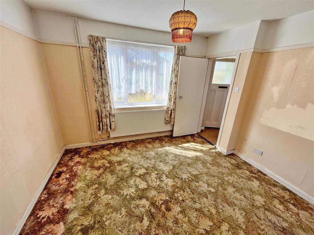 15, Hillside Road, MARKET HARBOROUGH, Leicestershire, LE16 7PG