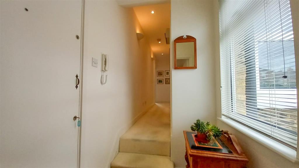Flat 2, 61, Thurlestone Road, London, SE27 0PE
