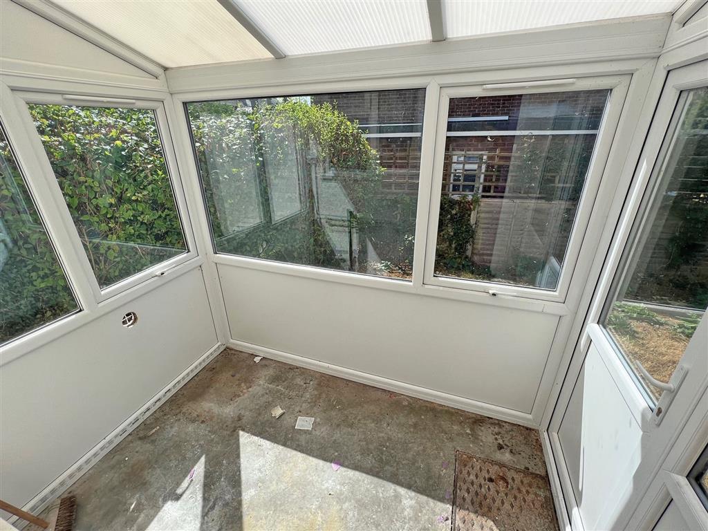 2, Icknield Way, BALDOCK, Hertfordshire, SG7 5AJ