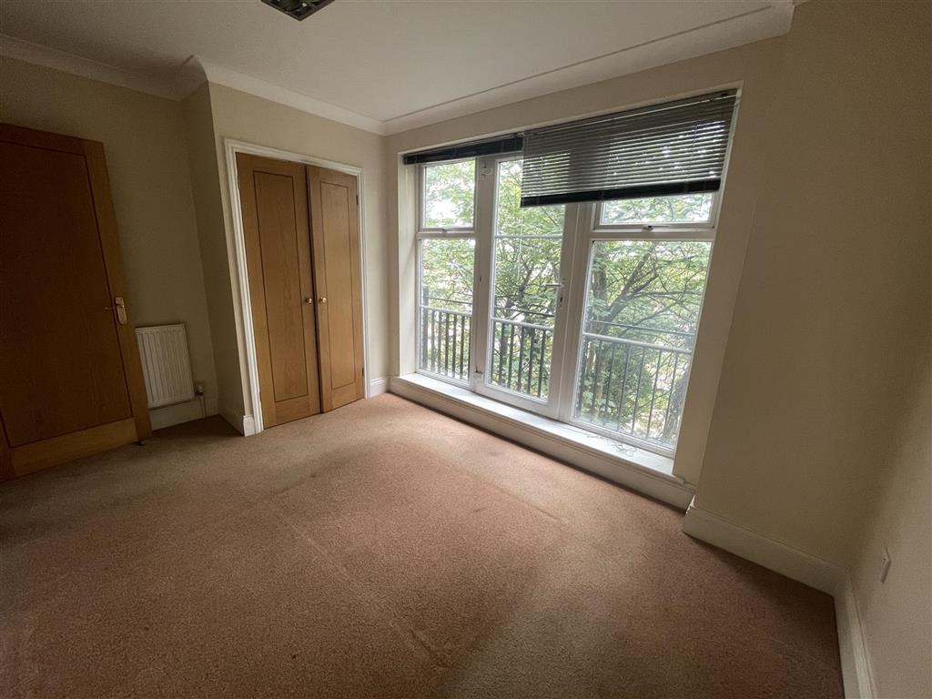 79, Caversham Place, SUTTON COLDFIELD, West Midlands, B73 6HW