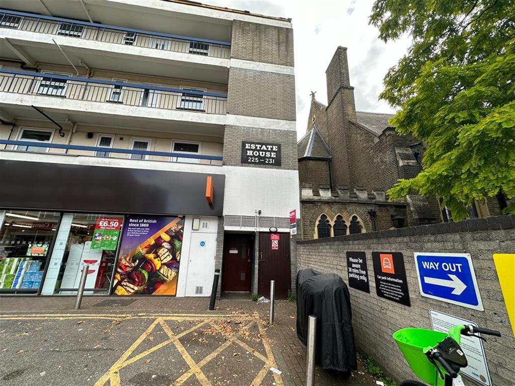 Flat E, Estate House 225-231, Upper Richmond Road, LONDON, London, SW15 6SJ
