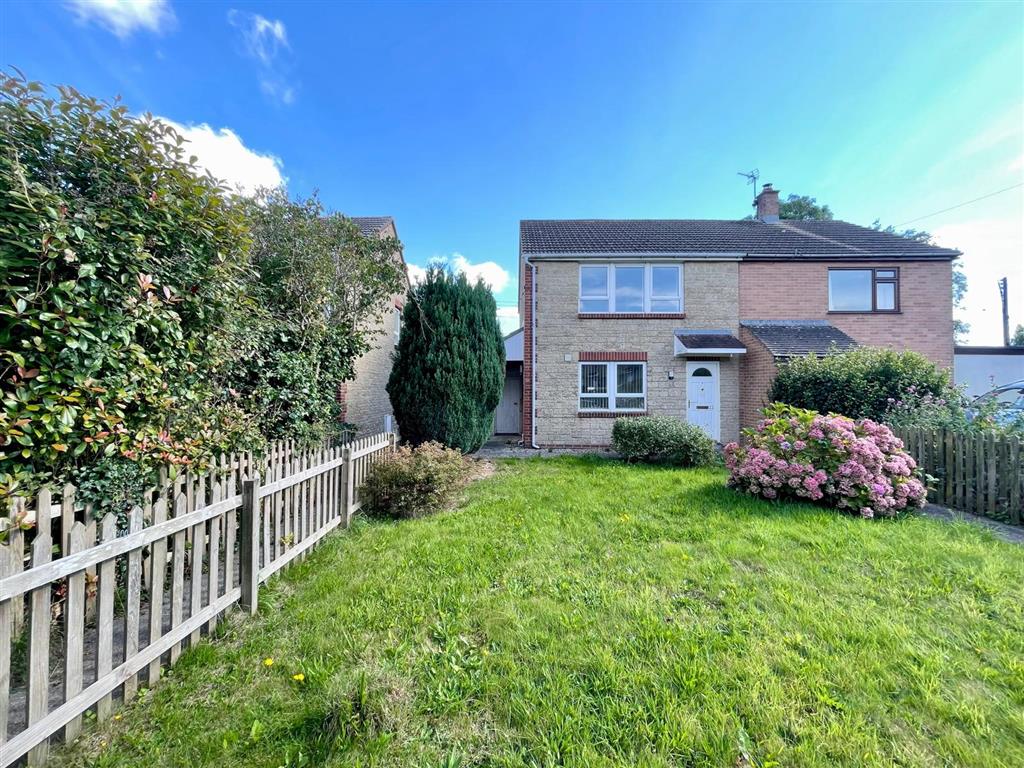 22, New Close, CREWKERNE, Somerset, TA18 7QY