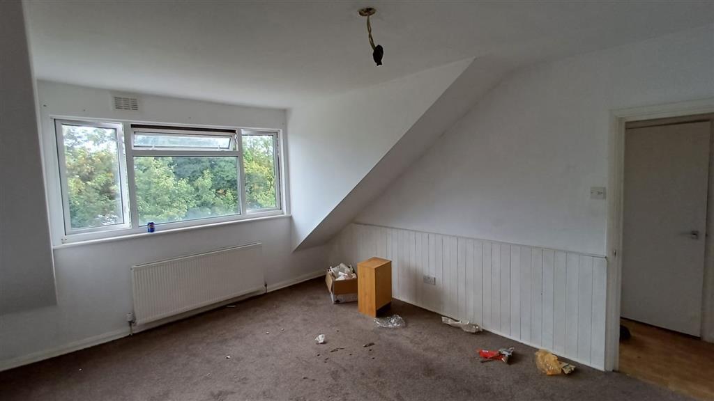 Flat C, 18, Connaught Road, London, NW10 9AG