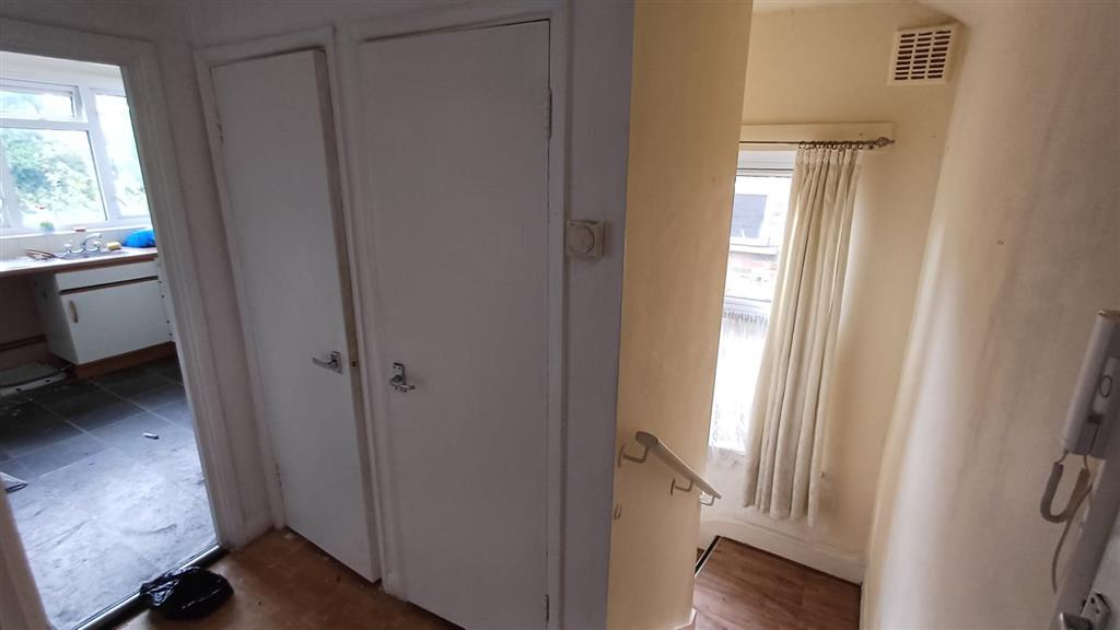 Flat C, 18, Connaught Road, London, NW10 9AG
