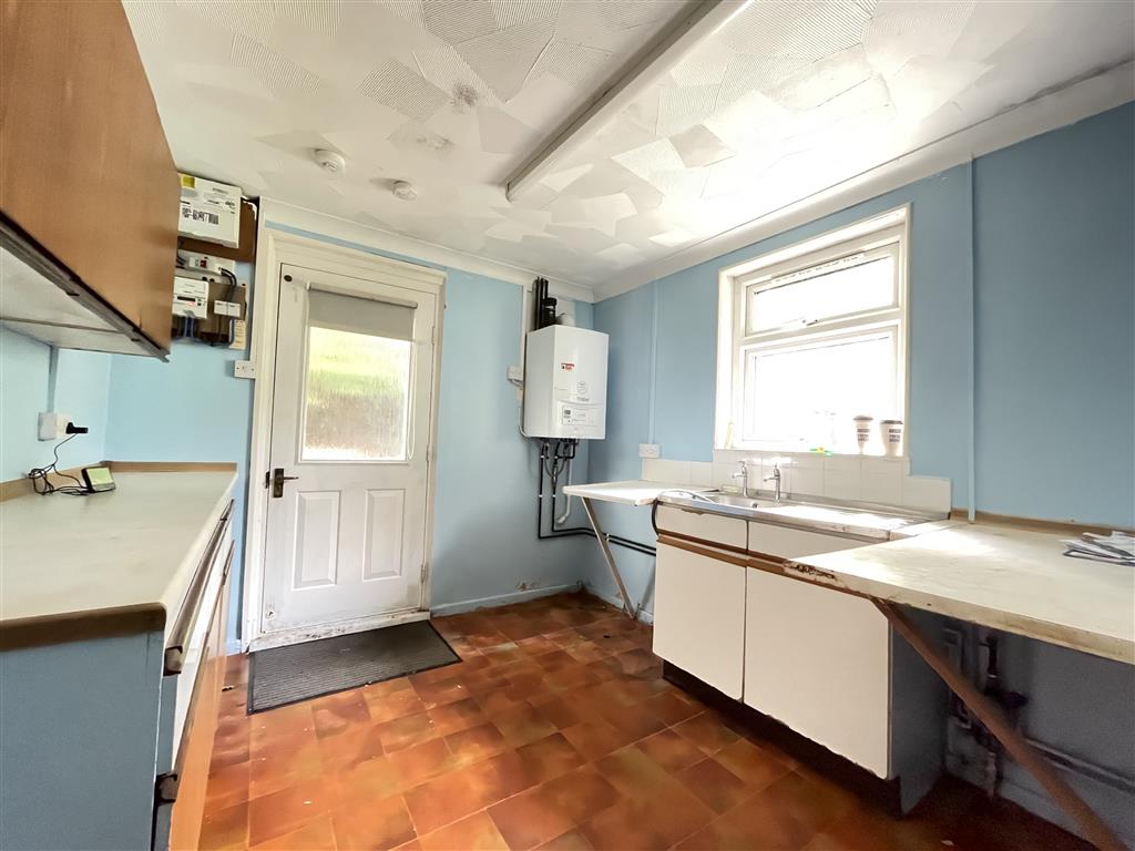 56, St. Marys Close, FELIXSTOWE, Suffolk, IP11 0TX