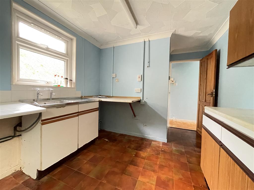 56, St. Marys Close, FELIXSTOWE, Suffolk, IP11 0TX