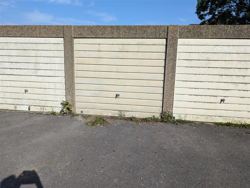 Garage 7, Chichester Drive, CHICHESTER, West Sussex, PO20 2FA