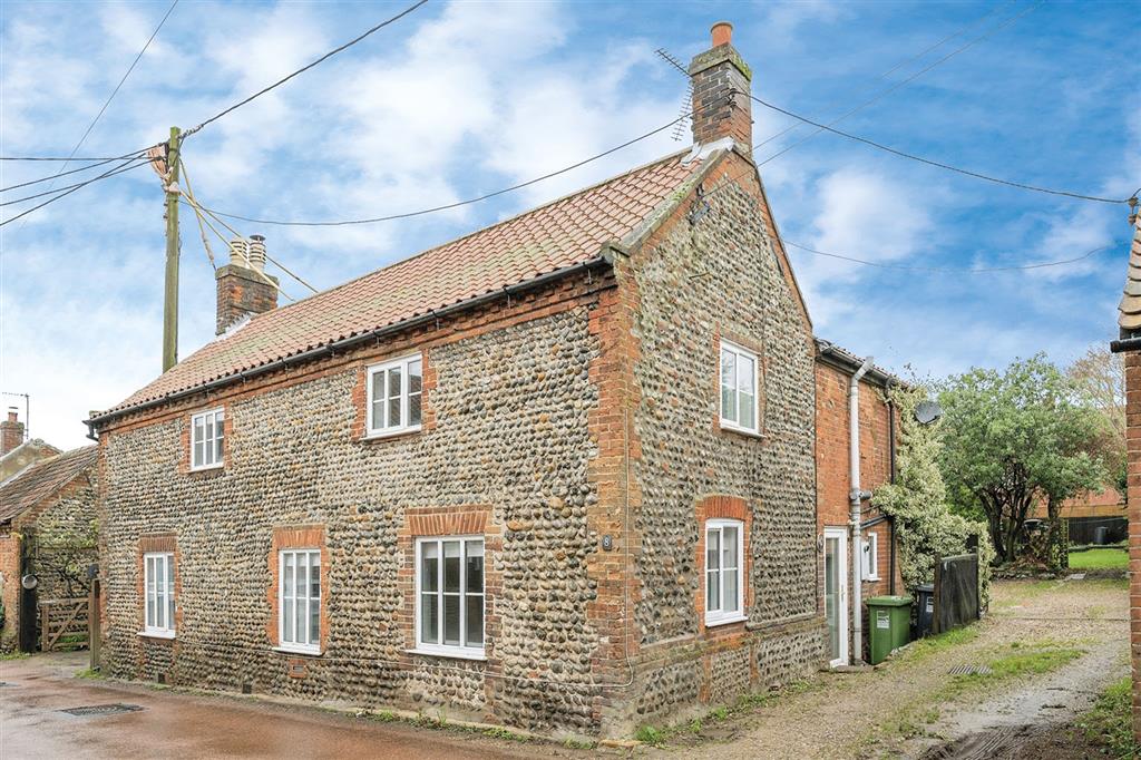 8, High Street, NORWICH, Norfolk, NR11 8AH